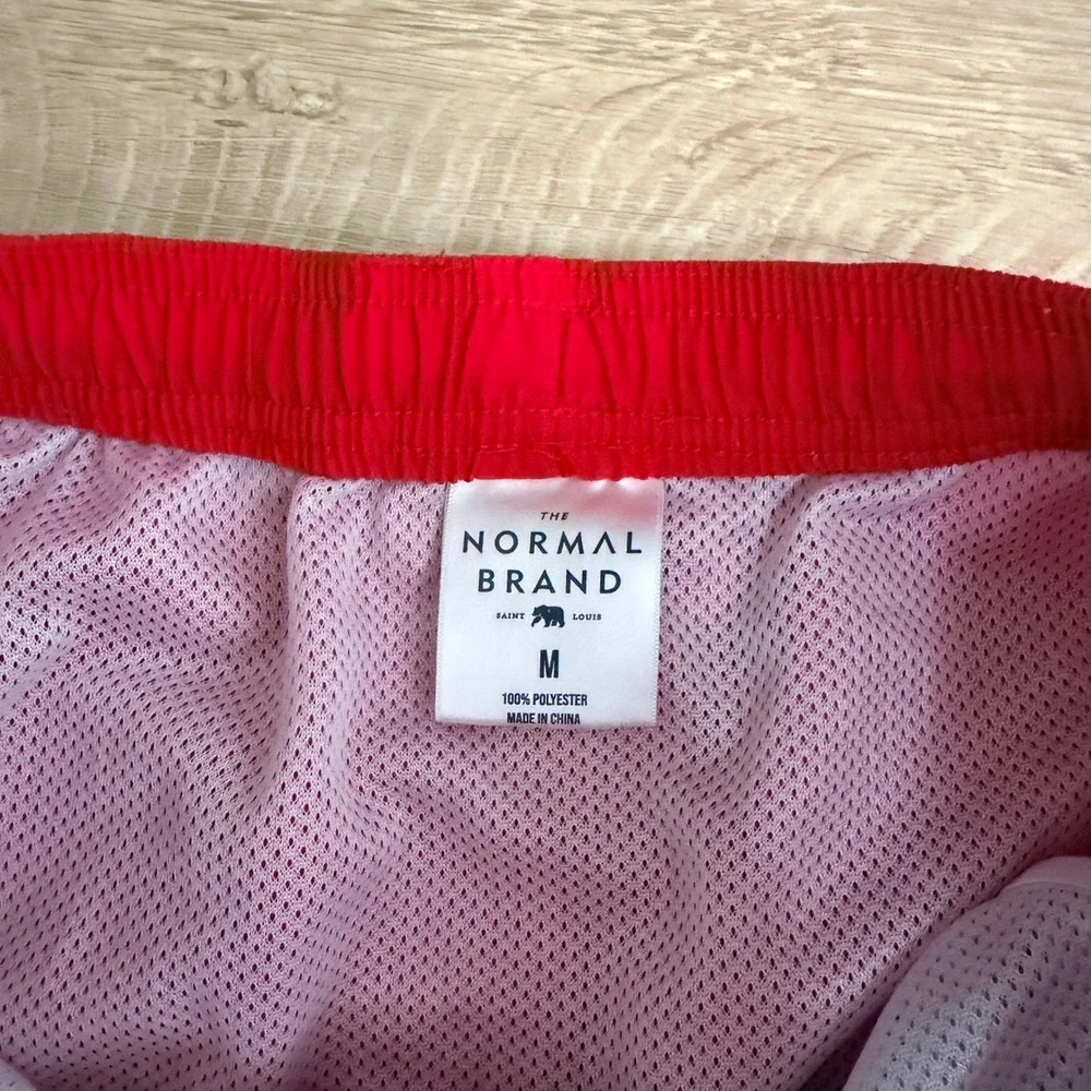 The Normal Brand Swim Trunks Mens M Red Embroidered Bear Logo Mesh Lined‎ Pocket